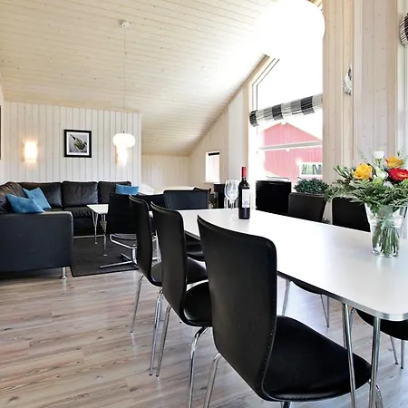Three-bedroom In 4 * Großenbrode