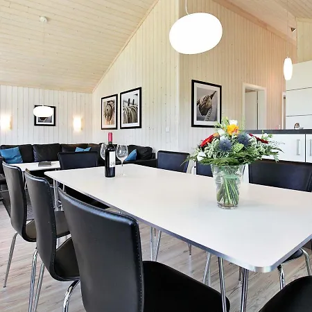 Holiday home 8 Person With Roofed Terrace Grossenbrode